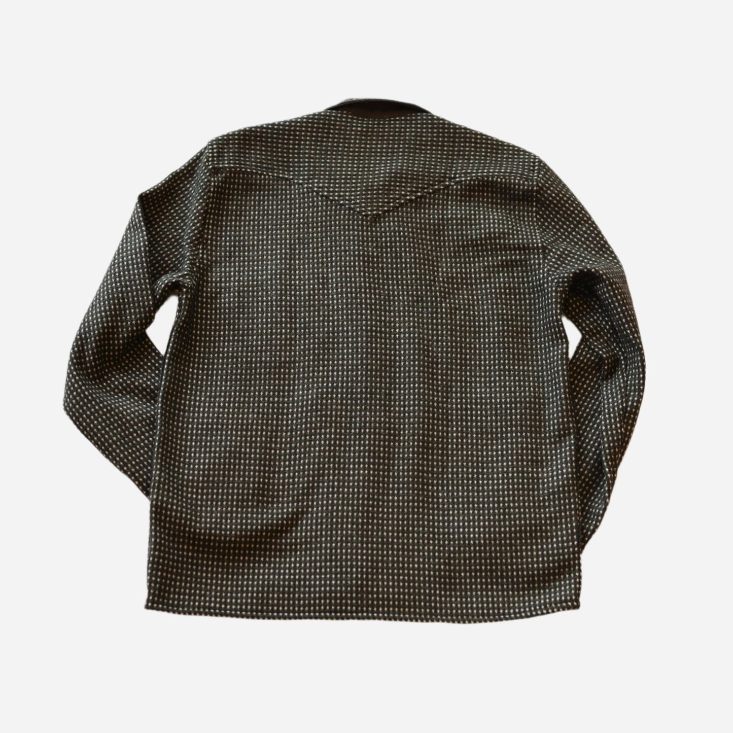 Open Collar Wool Jacquard